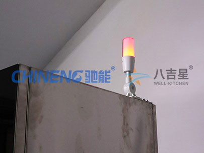 智能自动打饭机实拍图